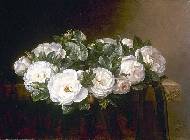 A wreath of white roses