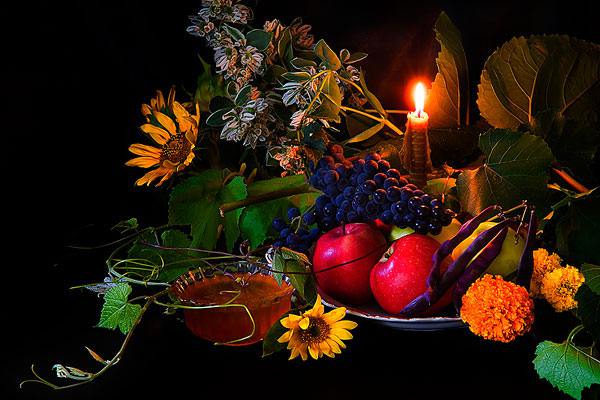 натюрморт,фрукты,овощи,мед,свеча,виноград,еда 