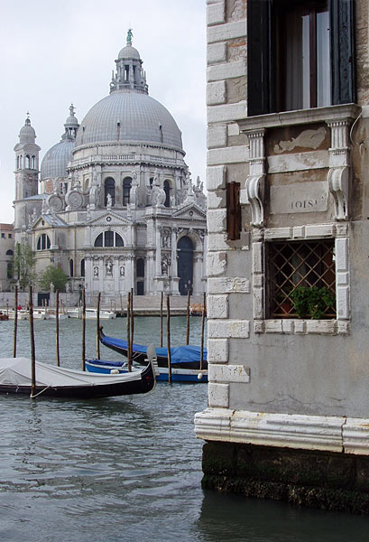 санта мария салюте собор храм церковь венеция канал вода
