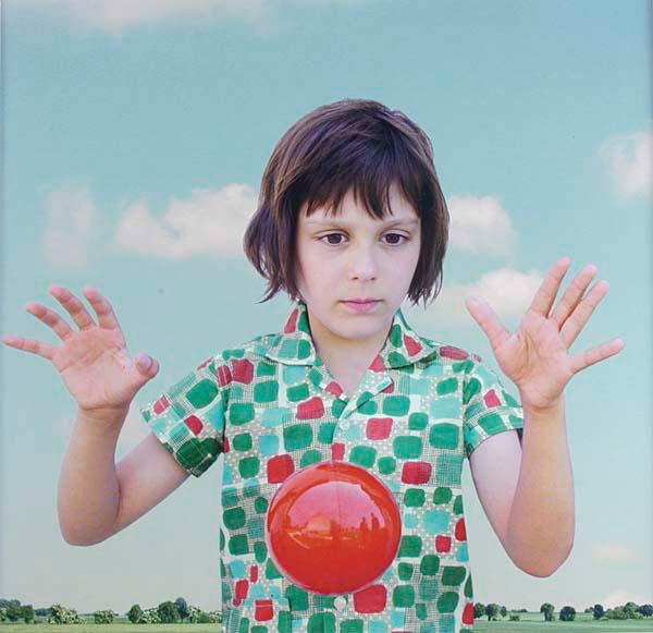       LORETTA LUX