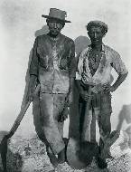 Dock workers, Havana